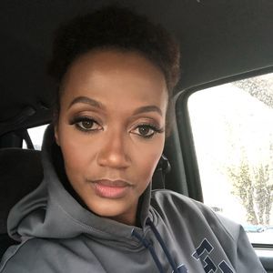 Meet your Posher, Veronica